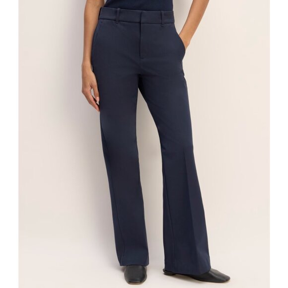 NEW Everlane The Bi-Stretch Flare Pant Womens 2 Navy - Picture 1 of 12